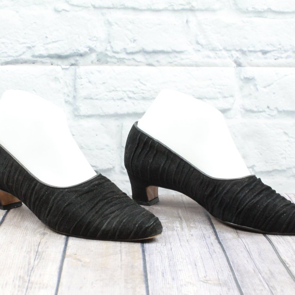 Saks Fifth Avenue Black Suede Pleated Leather Sole Pumps Shoes Size 7 B - Picture 4 of 10
